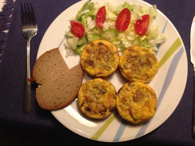 Eiermuffins mit Champignons